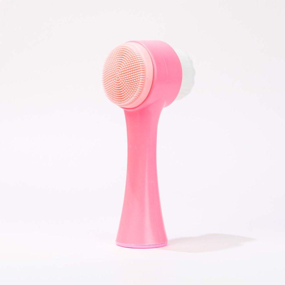 Xususiy yalangoch va chiroyli A porno slut uning eshagida baliq bor