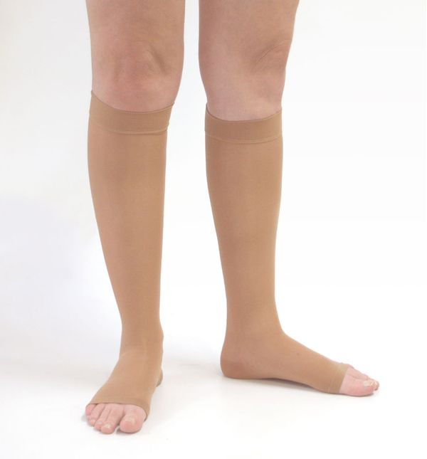 Meia 3/4 Sher Soft 20-30MMHG S/ Ponteira SEM PONTEIRA 2 Natural Cor: Natural Tam: 2 SEM PONTEIRA 2 Natural