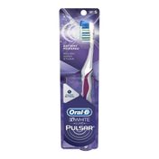 Escova Dental Elétrica Oral-B 3D White Luxe Pulsar 1 Unidade