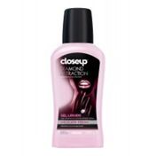 Enxaguante Bucal Close-Up Delicate Fresh 250ml