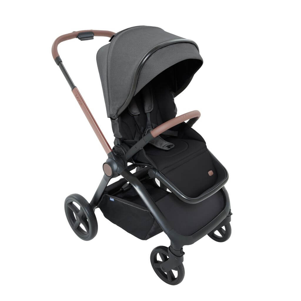 Carrinho de Bebê Mysa Black Satin Chicco 935282585
